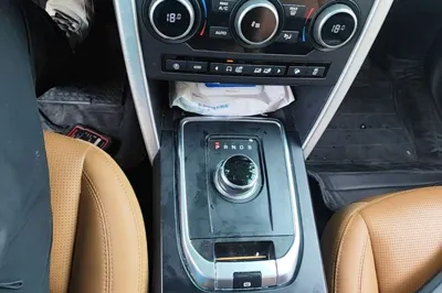 Land Rover Discovery Sport 2018, 44700 км, за 91507.46 CNY - фото 16