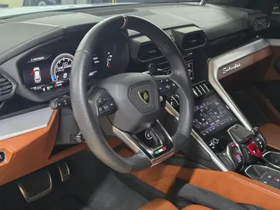 Lamborghini Urus 2019, 58270 км, за 210000000 KRW - фото 7