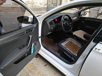Volkswagen Santana 2016, 102800 км, за 38653.25 CNY - фото 17