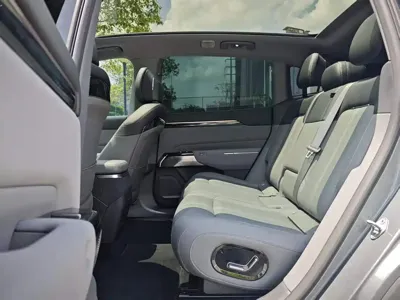 Zeekr 7X 2024, 57000 км, за 168000 CNY - фото 7