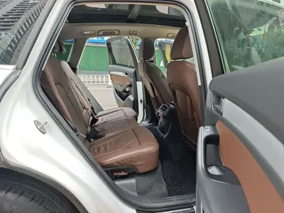 Audi Q5 2015, 132000 км, за 52800 CNY - фото 16