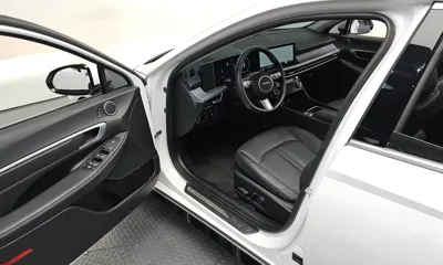 Hyundai Sonata 2024, 5907 км, за 99990000 KRW - фото 10