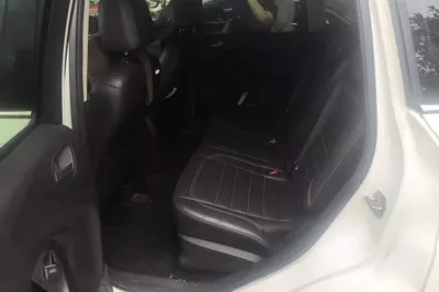 Ford Kuga 2017, 119500 км, за 43398.24 CNY - фото 20