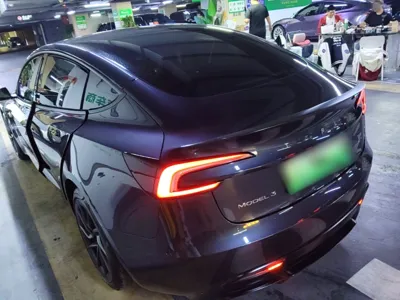 Tesla Model 3 2024, 46800 км, за 282979.07 CNY