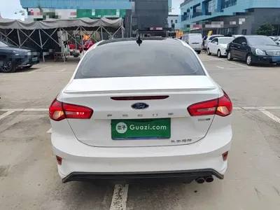 Ford Focus 2021, 54600 км, за 56100 CNY - фото 6