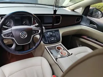 Buick GL8 2017, 132800 км, за 50000 CNY - фото 12