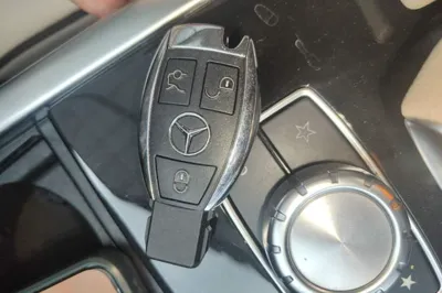 Mercedes-Benz E-Class 2015, 155700 км, за 77054.98 CNY - фото 30