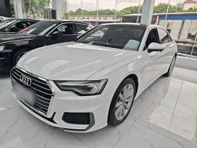 Audi A6L · 2021 год