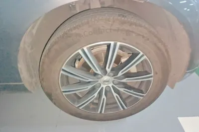 Volvo XC60 2020, 97700 км, за 119150.2 CNY - фото 8
