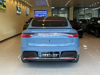 智界 Zhijie R7 2025, 9000 км, за 229800 CNY - фото 7