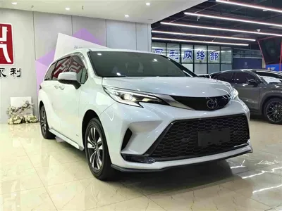 Toyota Granvia 2024, 46000 км, за 246000 CNY