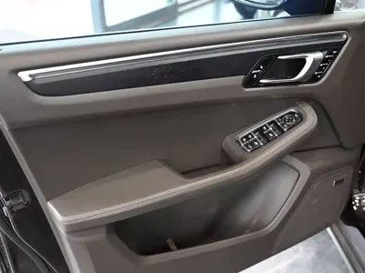 Porsche Macan 2016, 170000 км, за 105000 CNY - фото 13
