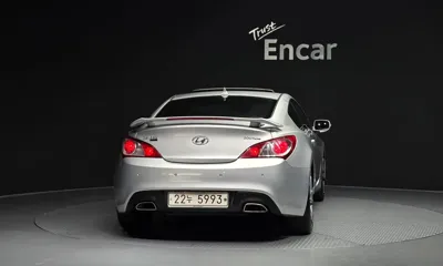 Hyundai Genesis 2011, 113312 км, за 3800000 KRW