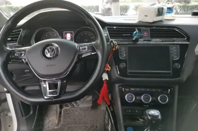 Volkswagen Tiguan L 2018, 114200 км, за 64957.72 CNY - фото 10