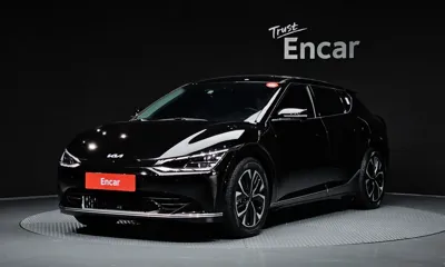 Kia EV6 · 2023 год