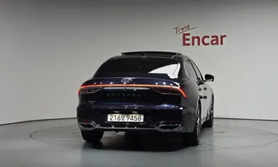 Hyundai Grandeur 2022, 20097 км, за 26500000 KRW