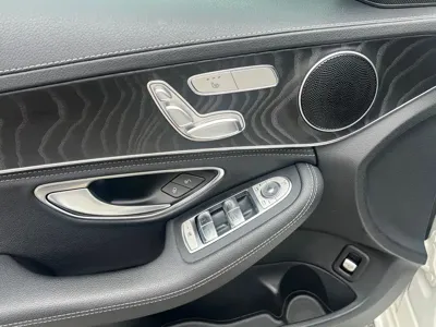 Mercedes-Benz C-Class 2019, 90000 км, за 106800 CNY - фото 11
