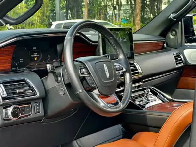 Lincoln Navigator 2020, 120000 км, за 358000 CNY - фото 11