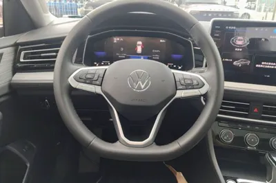 Volkswagen Sagitar 2023, 38900 км, за 94809.92 CNY - фото 13