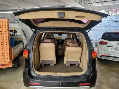 Kia Canival 2015, 123906 км, за 9500000 KRW - фото 9