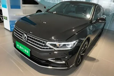Volkswagen Magotan · 2025 год