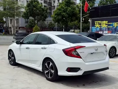 Honda Civic 2018, 120000 км, за 56000 CNY