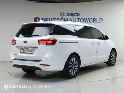 Kia Canival 2018, 37012 км, за 14990000 KRW