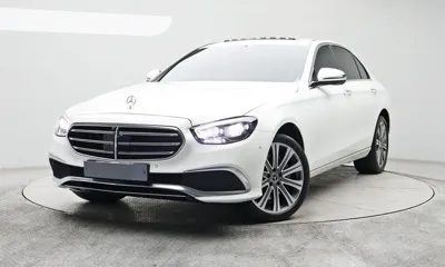 Mercedes-Benz E-Class · 2023 год