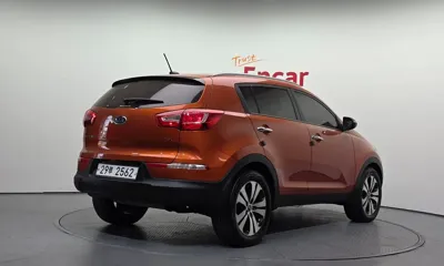 Kia Sportage 2012, 129405 км, за 5900000 KRW