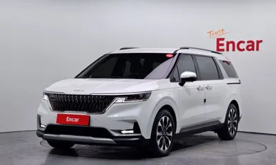 Kia Canival · 2023 год