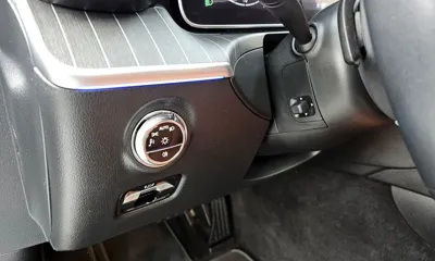 Mercedes-Benz C-Class 2023, 110453 км, за 32990000 KRW - фото 28