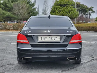 Hyundai Equus 2012, 172000 км, за 5450000 KRW