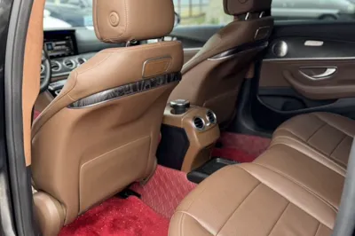 Mercedes-Benz E-Class 2017, 138600 км, за 144293.7 CNY - фото 11