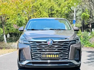Buick GL8 2022, 100000 км, за 132000 CNY