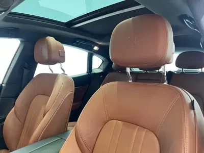 Maserati Levante 2019, 86000 км, за 198000 CNY - фото 11