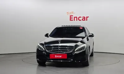 Mercedes-Benz C-Class 2017, 124187 км, за 14500000 KRW