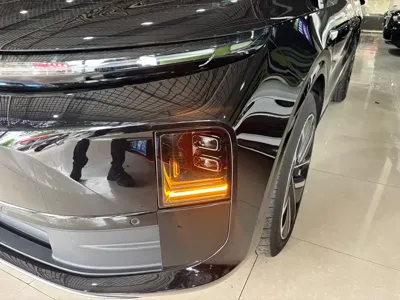Li Auto Li L6 2024, 55000 км, за 165799 CNY