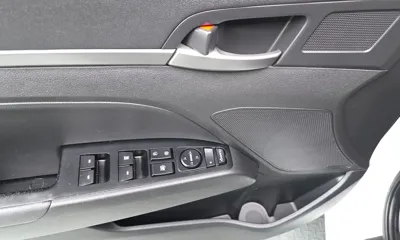 Hyundai Avante 2018, 133218 км, за 8500000 KRW - фото 29