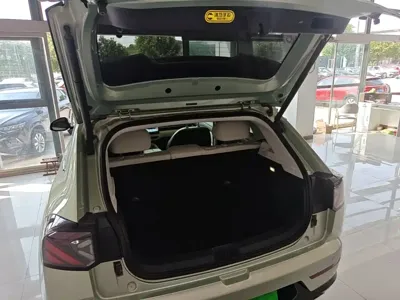 Arcfox 极狐贝塔T1 2025, 20700 км, за 67100 CNY - фото 19