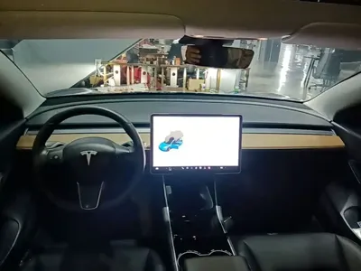 Tesla Model 3 2020, 63300 км, за 117500 CNY - фото 10