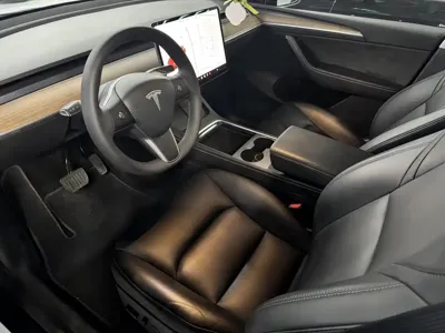 Tesla Model Y 2021, 52000 км, за 79800 CNY - фото 9
