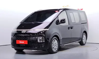 Hyundai Staria · 2025 год