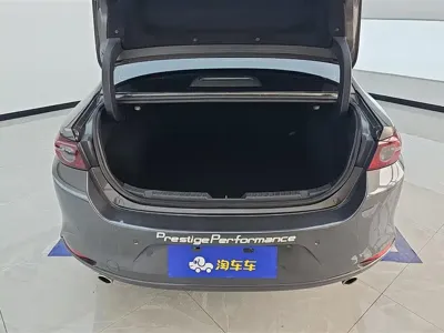Mazda 3 Axela 2022, 54500 км, за 67800 CNY