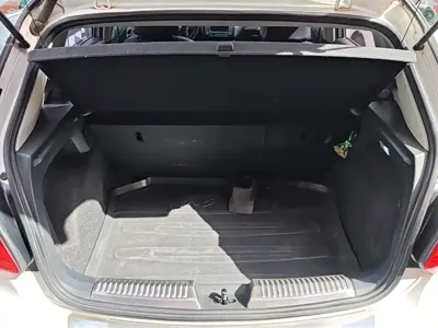 Volkswagen Polo 2017, 83699 км, за 22000 CNY