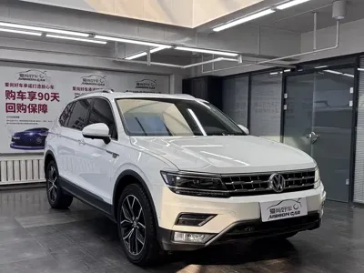 Volkswagen Tiguan L 2020, 90000 км, за 89800 CNY