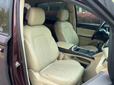 Buick GL8 2023, 86500 км, за 186800 CNY