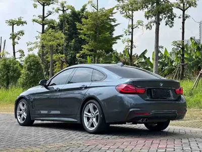 BMW 4 Series 2019, 100000 км, за 99800 CNY