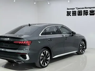 Audi A3 2023, 30000 км, за 144800 CNY
