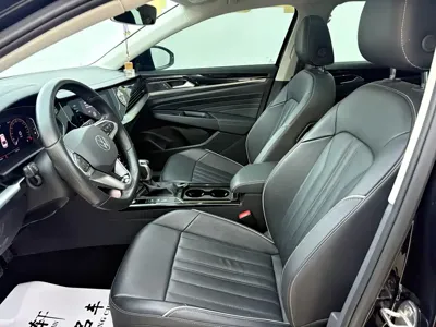 Volkswagen Passat 2022, 31000 км, за 102000 CNY - фото 8