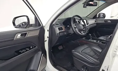 KG_Mobility_Ssangyong Rexton 2018, 102072 км, за 99990000 KRW - фото 10